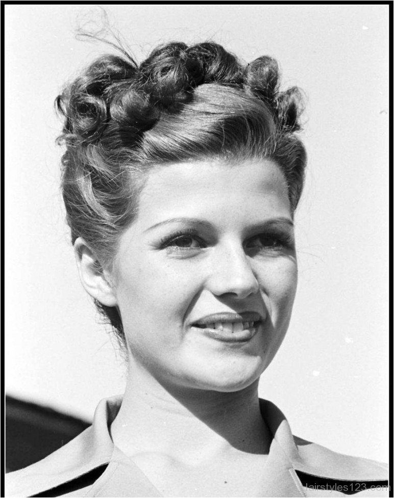 1940s braided hairstyle