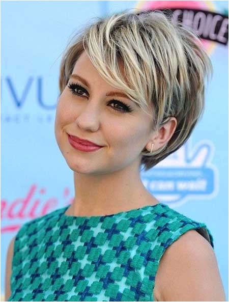 30 best short hairstyles for round faces