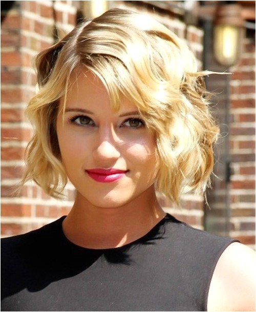 stunning wavy bob hairstyles