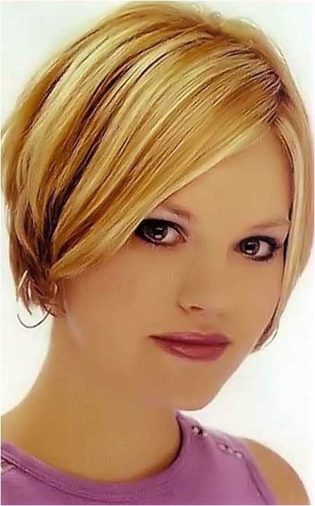 short bob hairstyles without bangs