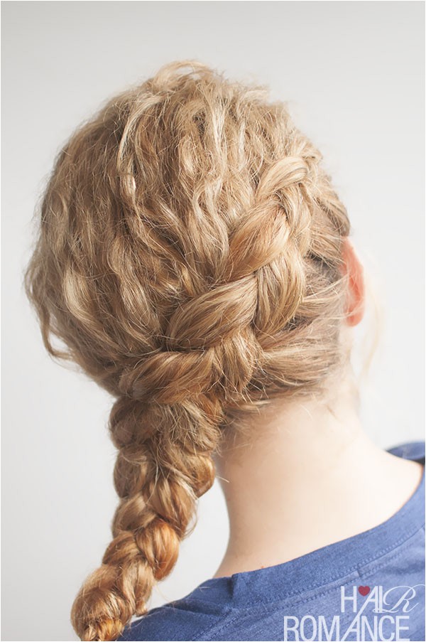curly side braid hairstyle tutorial