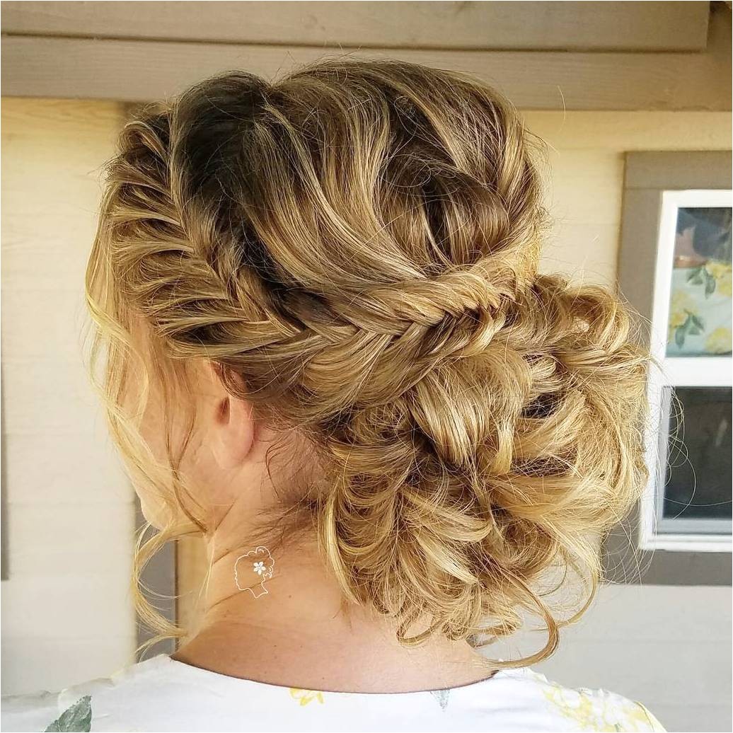 30 irresistible hairstyles for brides and bridesmaids