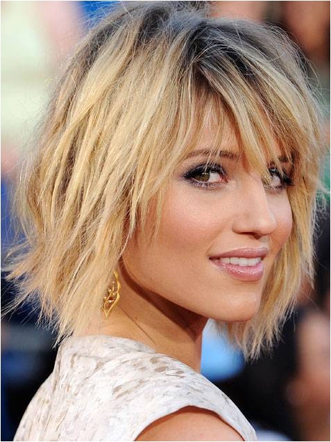 the best looking hairstyle for a woman over 40
