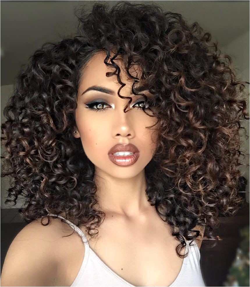 Chubby Girl Hairstyles Lovely Lovely Hairstyle for Curly Hair Girl Fashionableprofessionals Chubby Girl Hairstyles Lovely