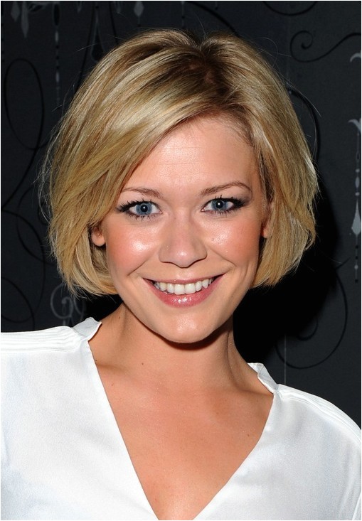 suzanne shaw cute short classic bob hairstyle