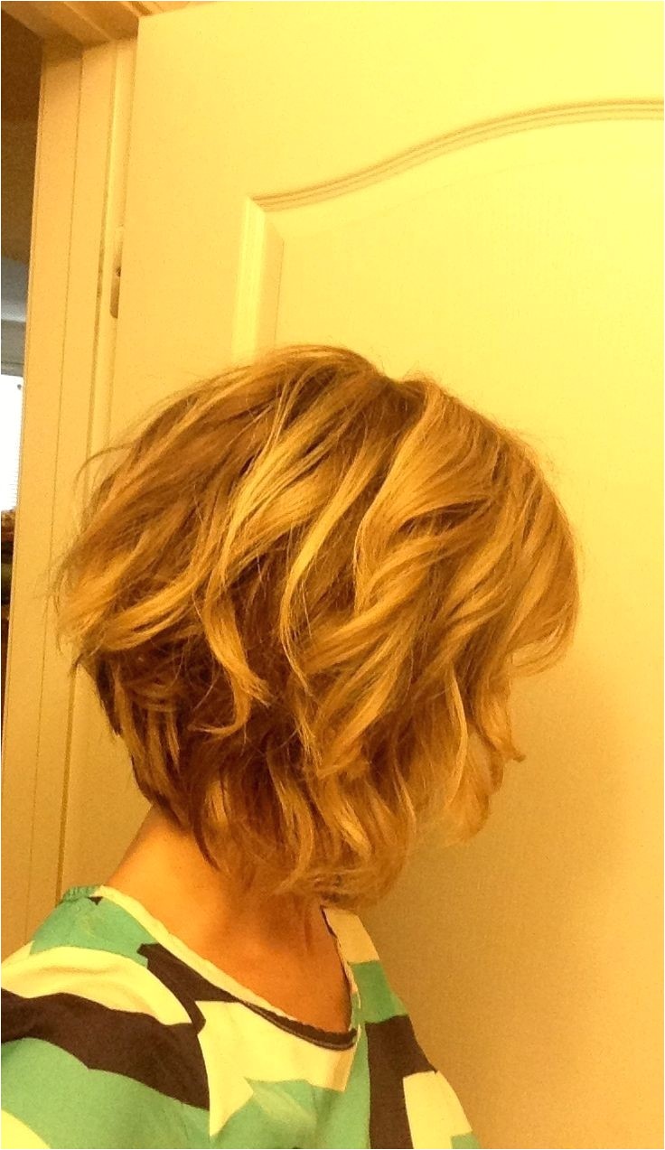 10 stylish wavy bob hairstyles medium short hair