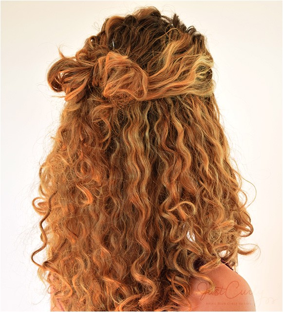 bow hairstyle for curly hair