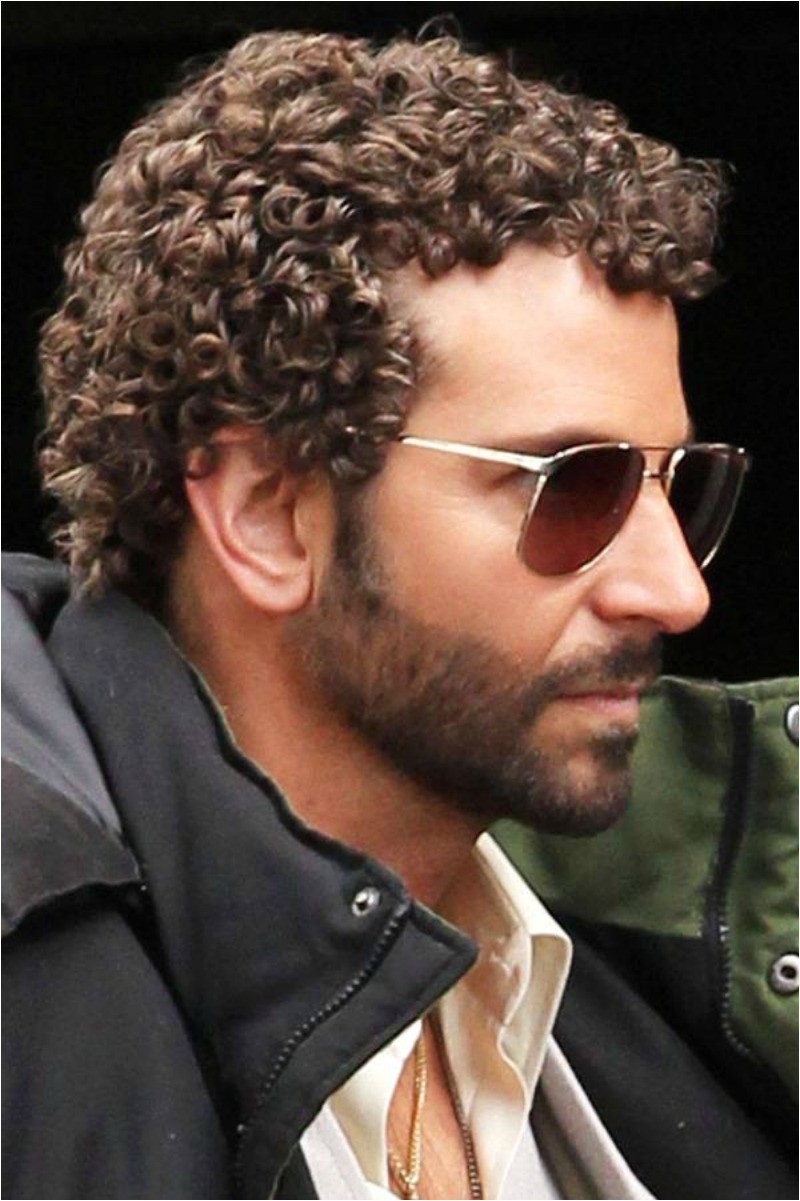 curly hairstyle for round face men appropriate hairstyle ideas for men who have round face