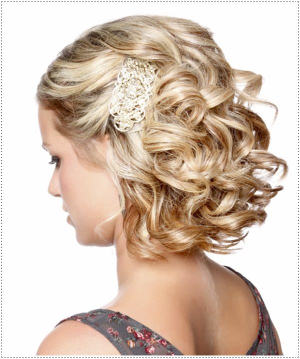 30 amazing prom hairstyles ideas