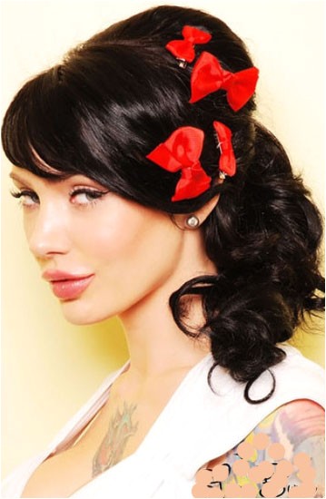 pin up hairstyles for long hair can