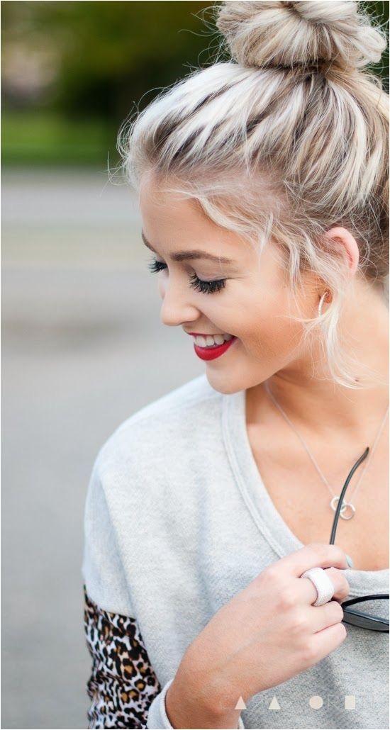 15 fashionable hairstyles for ash blonde hair