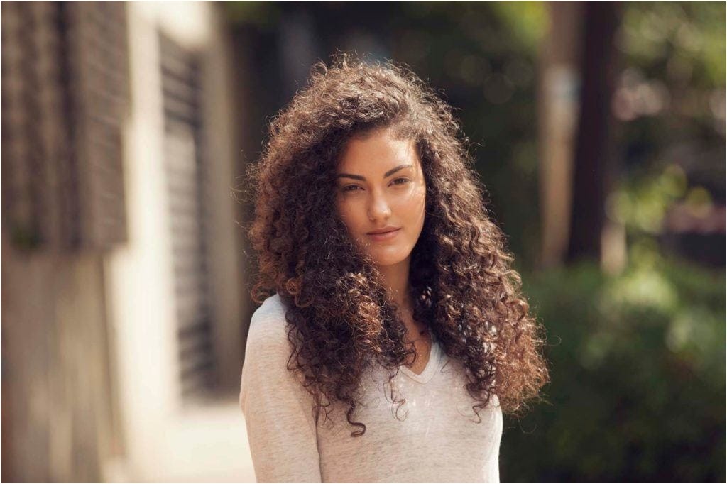 easy hairstyles for thick curly hair