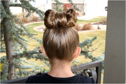 bow hairdo ideas for girls