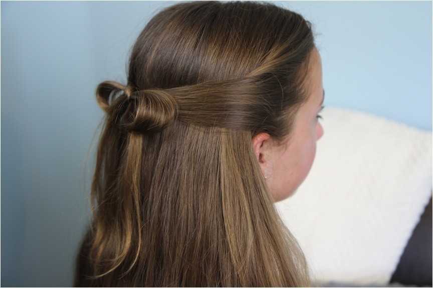 the subtle bow easy hairstyles