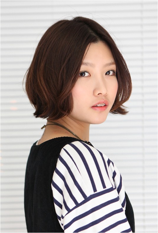 korean hairstyle 2013 pretty center parted bob haircut