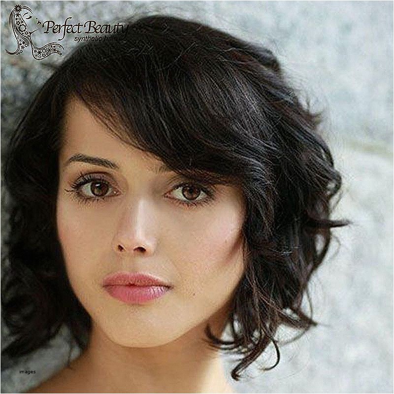 semi curly short hairstyles