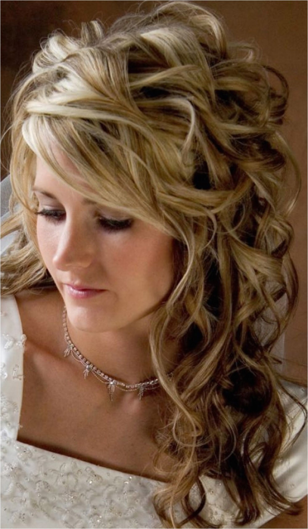 50 prom hairstyles for long hair womens