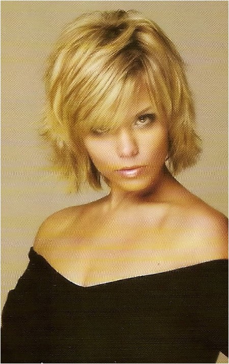 blonde short hairstyles for women