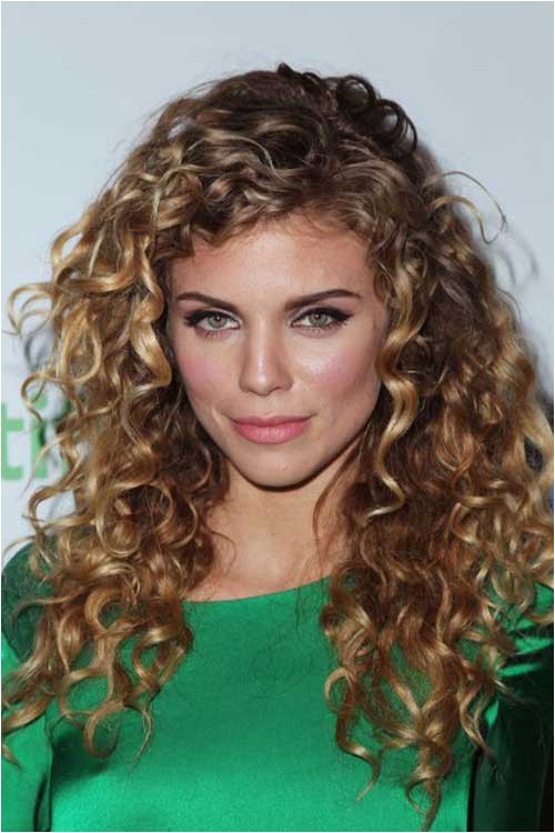 25 curly hair women