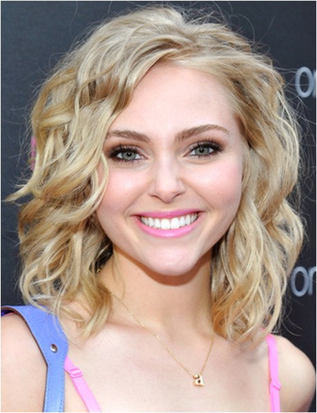 hairstyles for short curly hair for teenagers