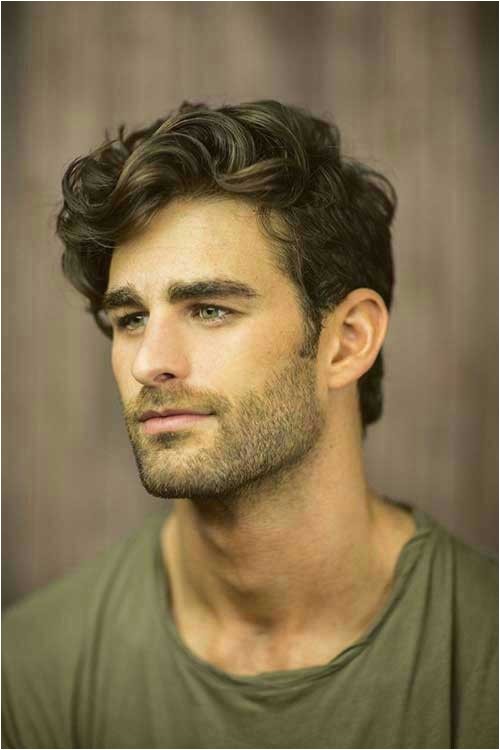 latest hairstyles for men with wavy hair