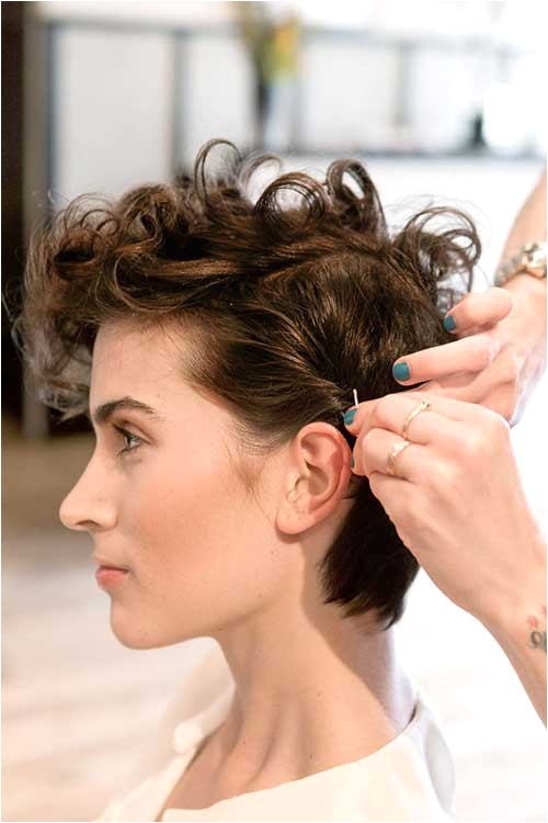 20 good pixie haircuts for curly hair