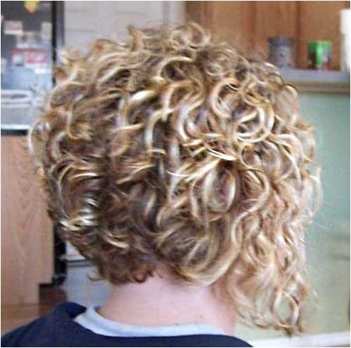 short natural curly hairstyles