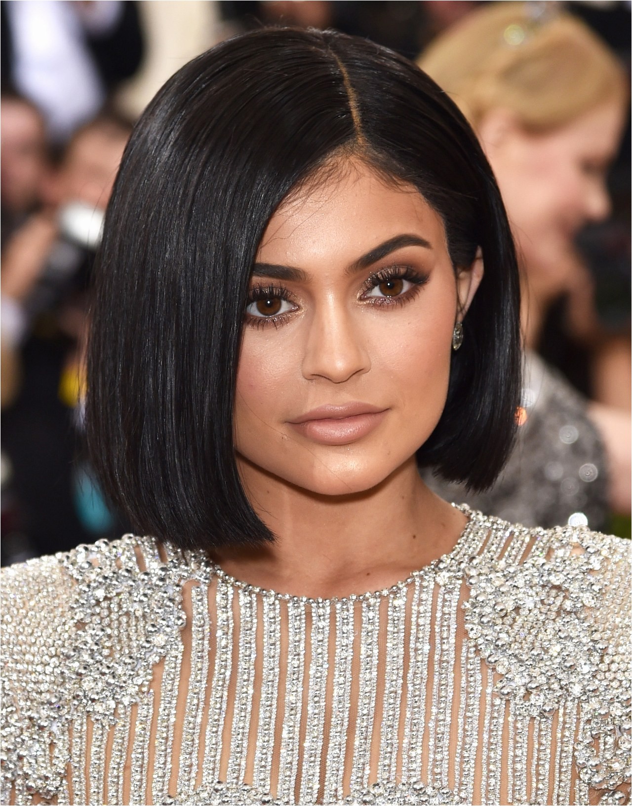 met gala 2016 kendall jenner blond pixie cut wig