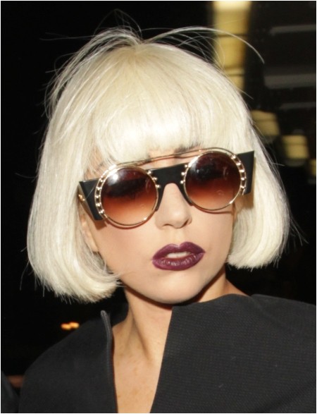 Lady Gagas Platinum Blonde Short Bob Hairstyle 3310