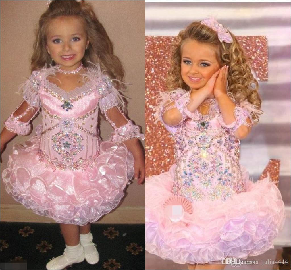 2017 Modest Glitz Toddler Infant Pageant Dresses Sparkly Crystal Ruffles Skirt Cute Little Girls Princess Wedding Party Formal Dress Little Girls In Dresses