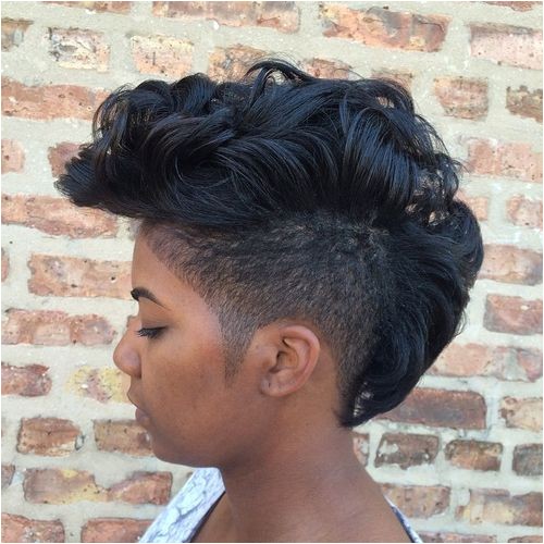 5 exquisite curly mohawk hairstyles for girls women