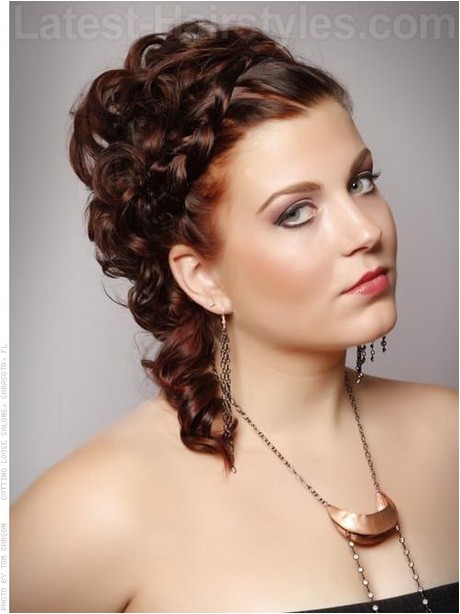 prom hairstyles with braids and curls