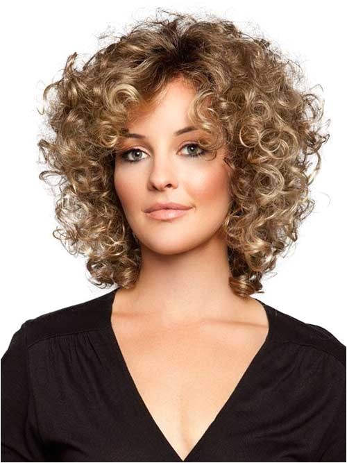 25 short and curly hairstyles