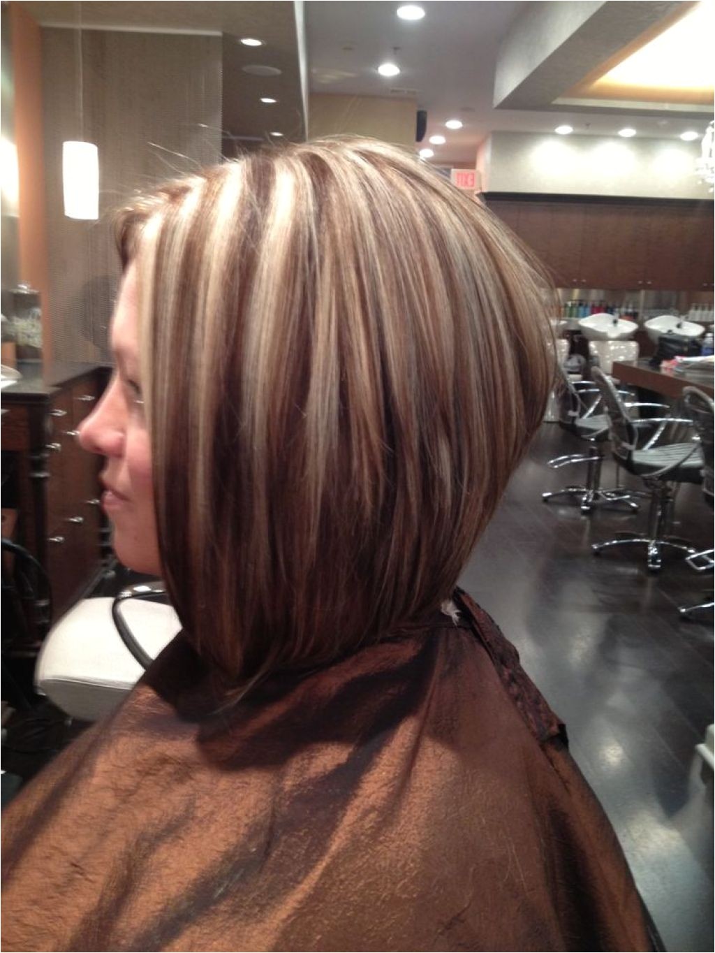 medium stacked bob haircut pictures
