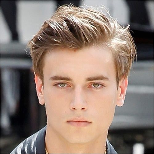 beautiful side part hairstyles for men