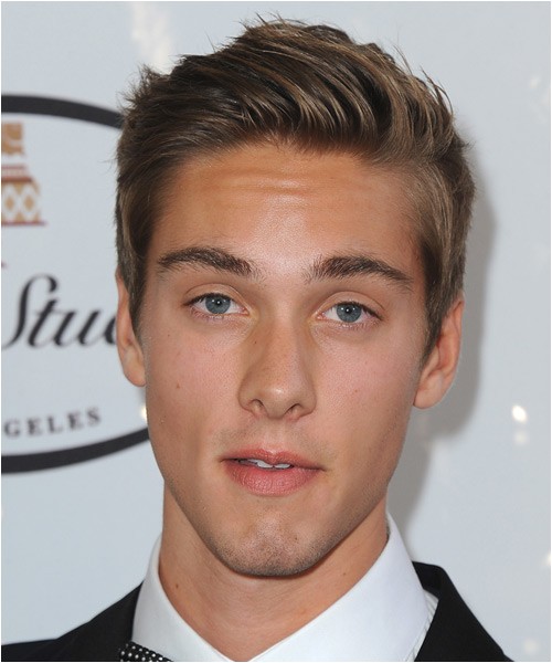 Austin North short formal tidy hairstyle