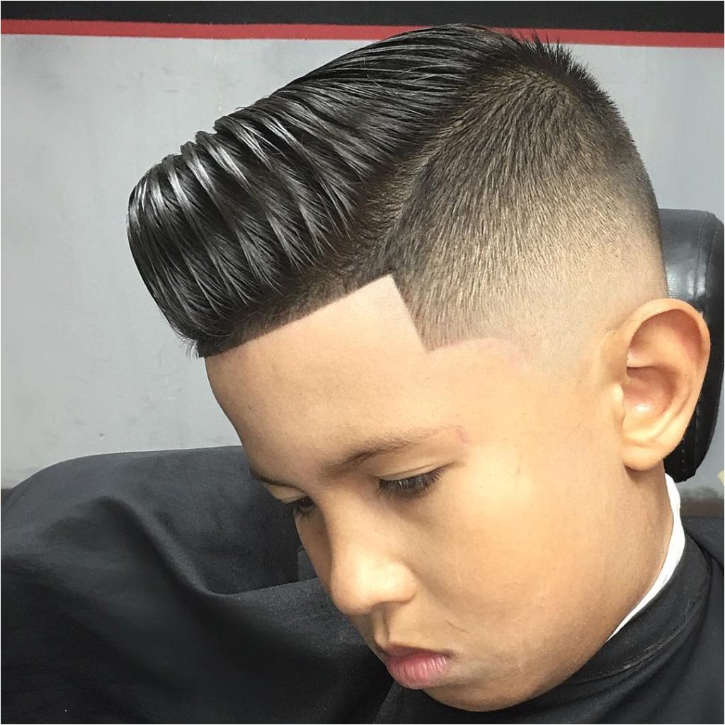 line hairstyle for men