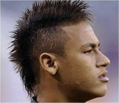 men mohawk hairstyle