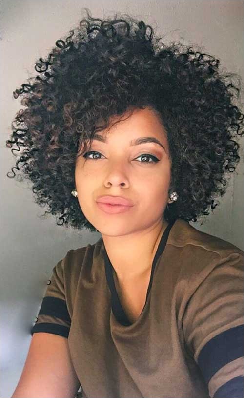 20 good short haircuts for naturally curly hair