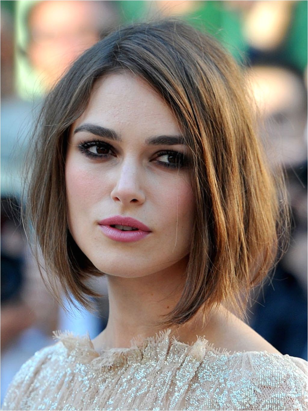 pictures of medium length bob hairstyles