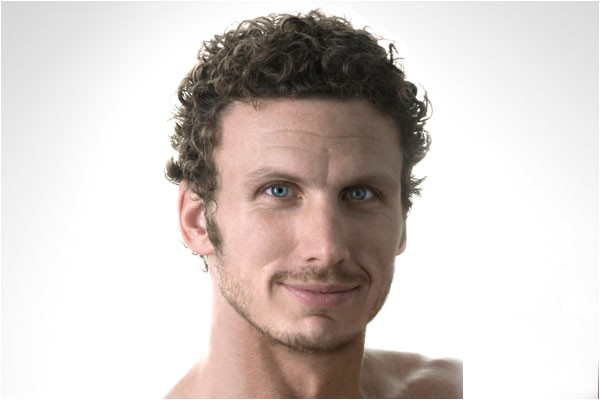professional mens hairstyles curly