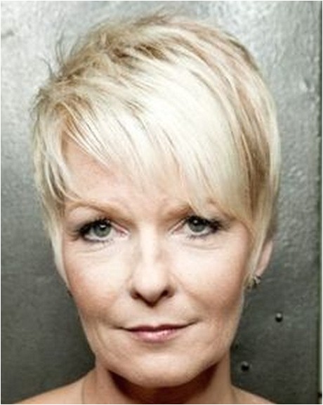 short hairstyles for older women with fine hair