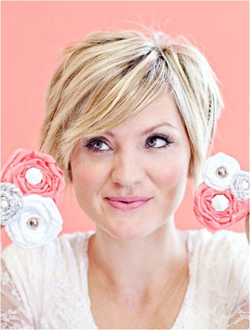 10 easy short hairstyles for round faces