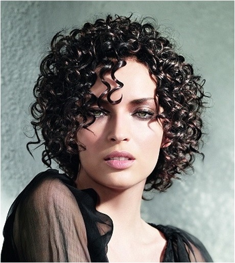 short tight curly hairstyles