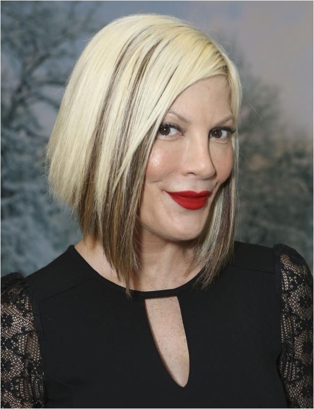 tori spelling hair