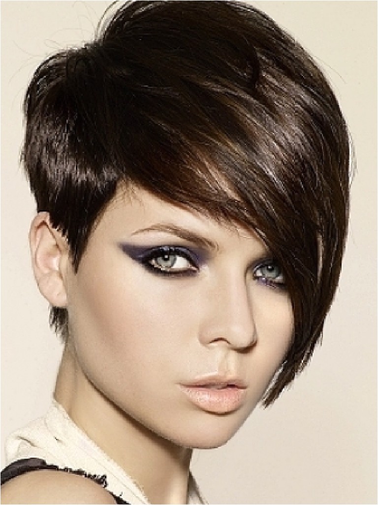 short haircuts for women over 50 front and back view