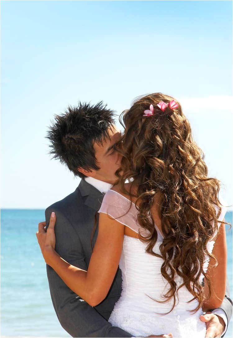 beach wedding hair styles
