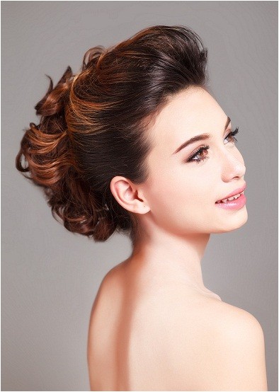 bridal hairstyles for round face