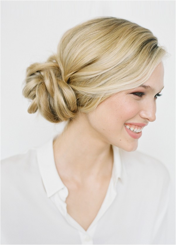 21 casual wedding hairstyles that make everyone love it