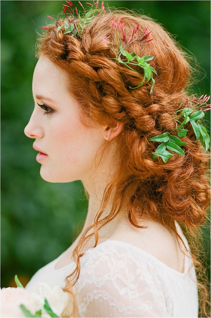 irish braids to gain celtic wedding hairstyle